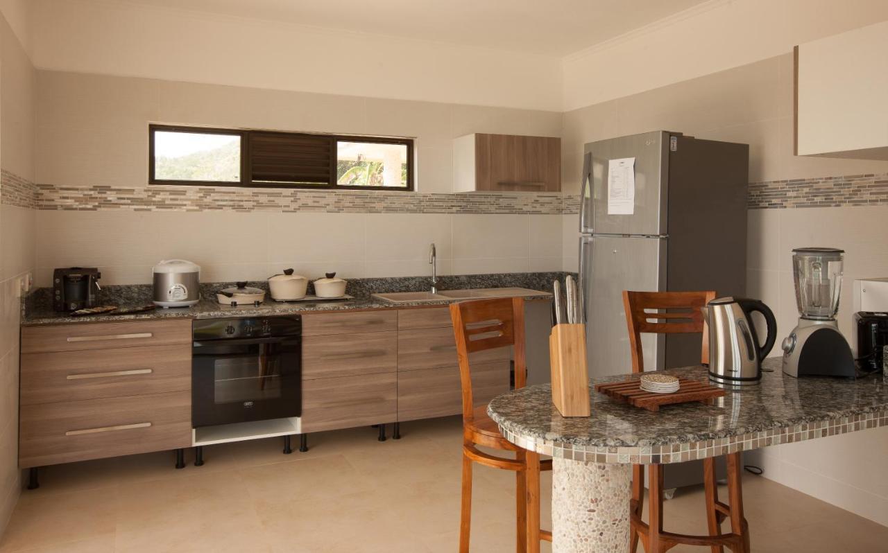 Le Duc Hillview Villas Anse Volbert Village Dış mekan fotoğraf