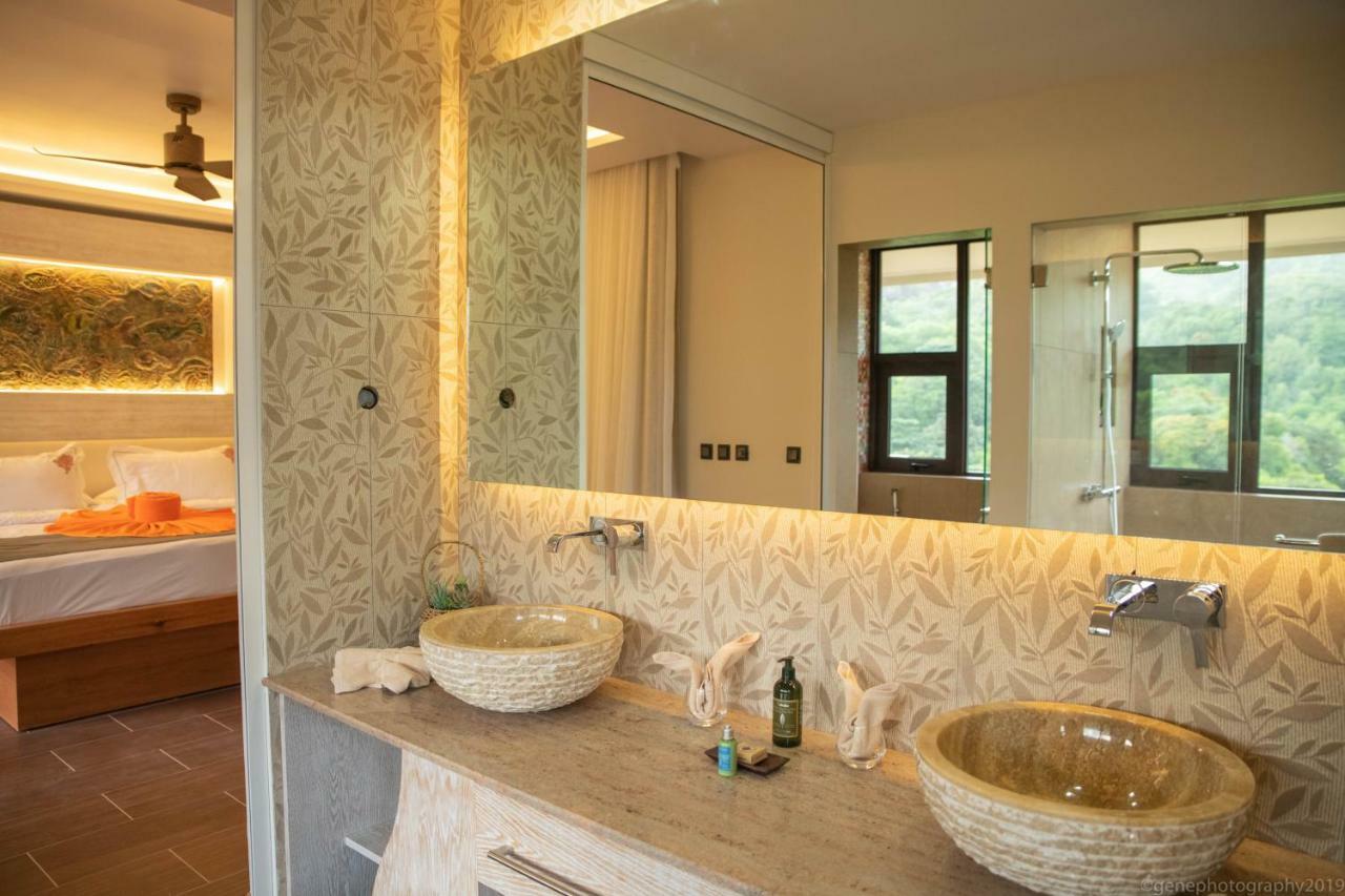 Le Duc Hillview Villas Anse Volbert Village Dış mekan fotoğraf